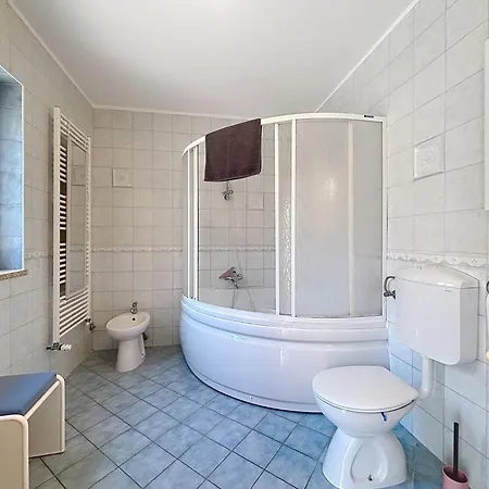 Apartamento Emma By Interhome *