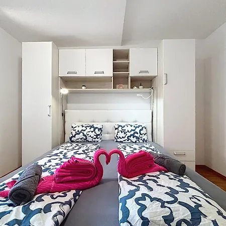 Apartamento Emma By Interhome