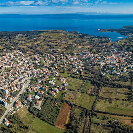 Emma By Interhome Apartamento Ližnjan